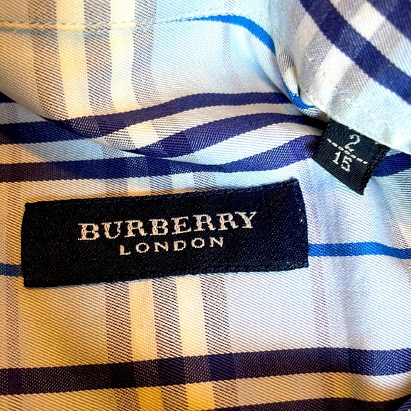 Burberry 2/15 button down - Picture 4 of 9